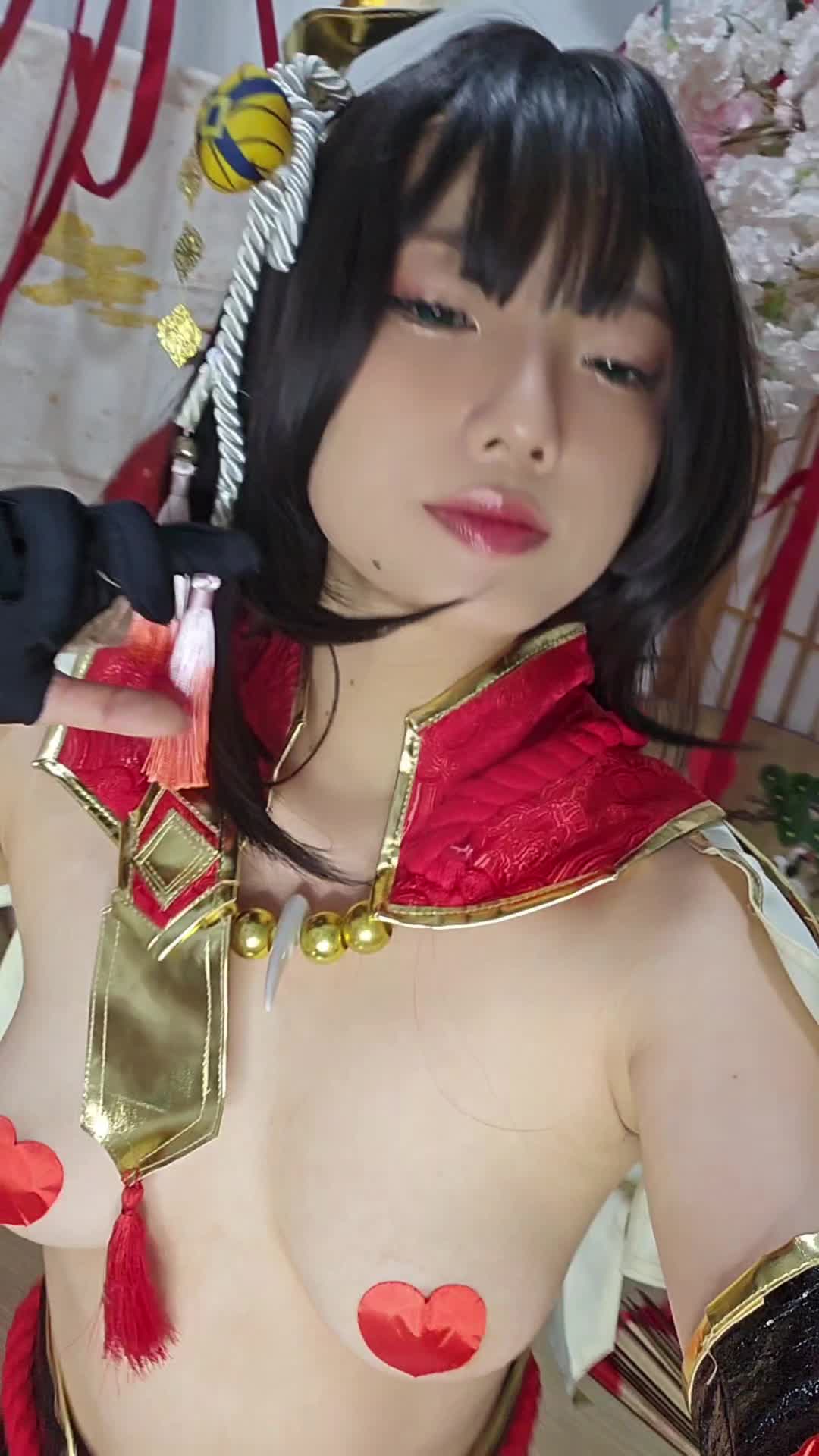 Messie Huang - Hinoa-erohere84.jpg